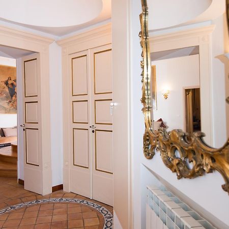 B&B Maiure Maiori Bagian luar foto