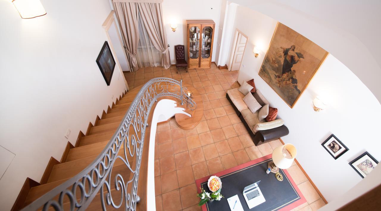 B&B Maiure Maiori Bagian luar foto
